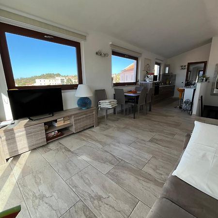 B&B Florian Сан-Теодоро Екстер'єр фото