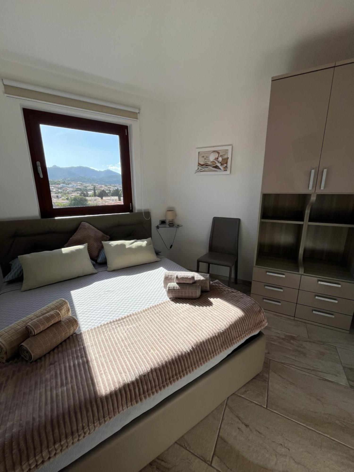 B&B Florian Сан-Теодоро Екстер'єр фото