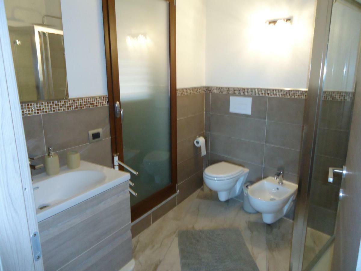 B&B Florian Сан-Теодоро Екстер'єр фото